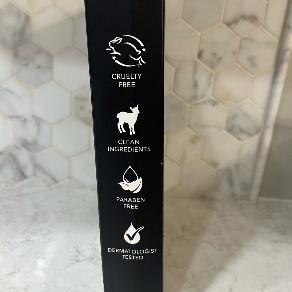 Dionis Goat Milk Hand Cream Set of 8 - Picture 10 of 10